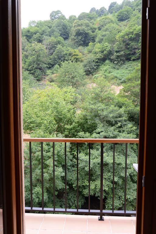 Apartamentos El Rincon De Limes 칸가스 델 나르세아 객실 사진