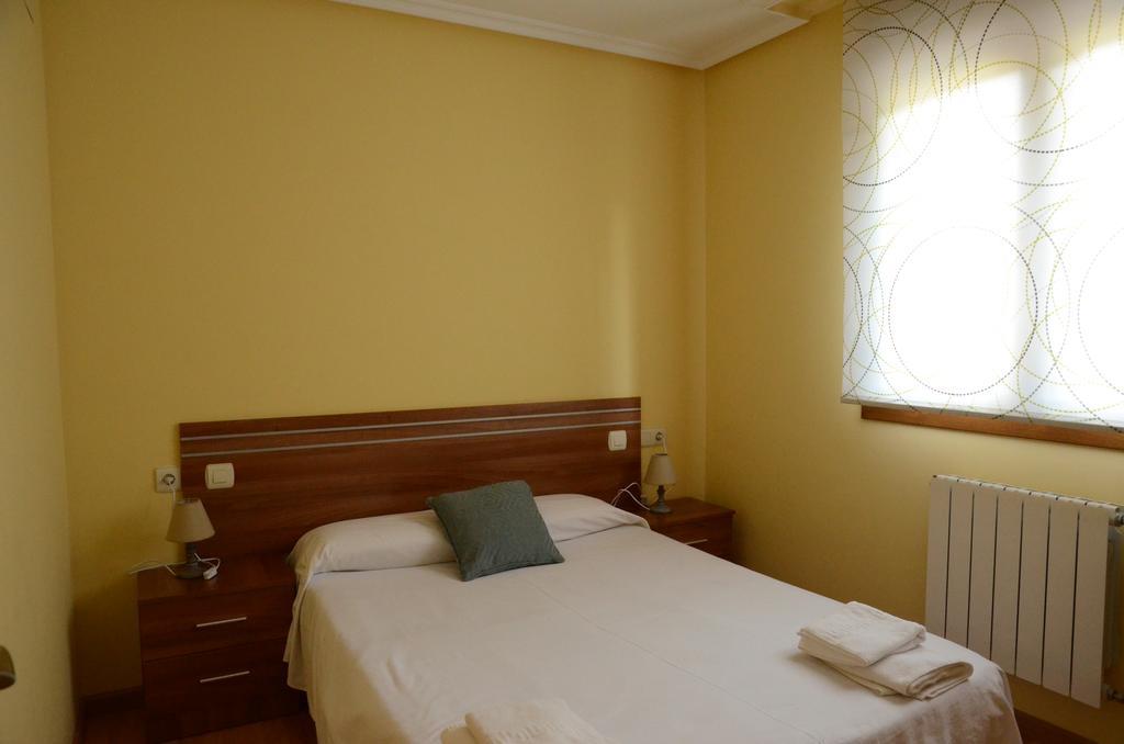 Apartamentos El Rincon De Limes 칸가스 델 나르세아 객실 사진